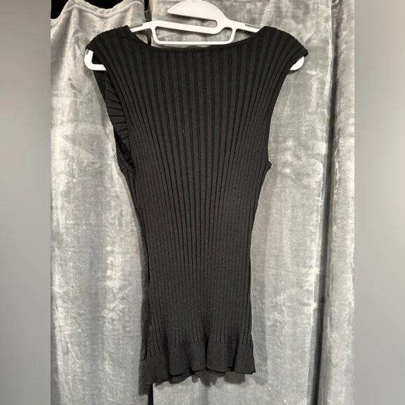 Belldini Sleeveless Top - Picture 2 of 2